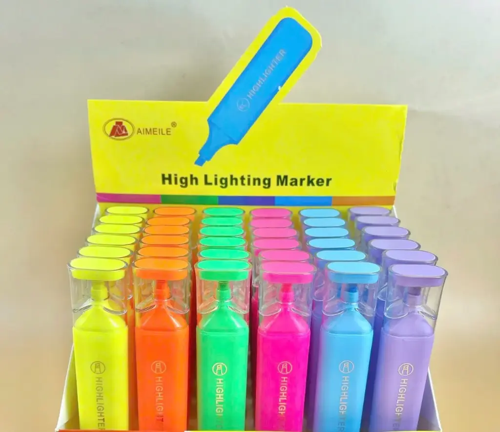 bút highlight đánh dấu dòng 