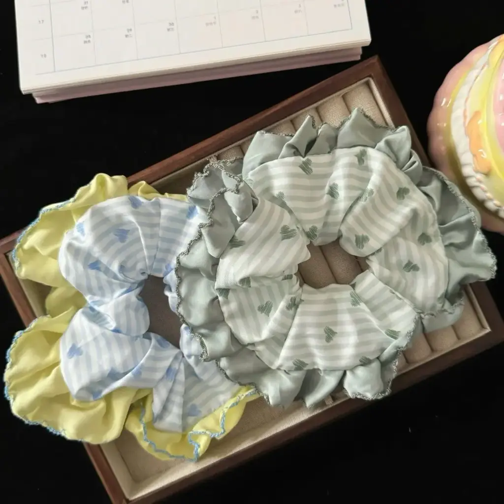 DÂY BUỘC TÓC SRUNCHIES